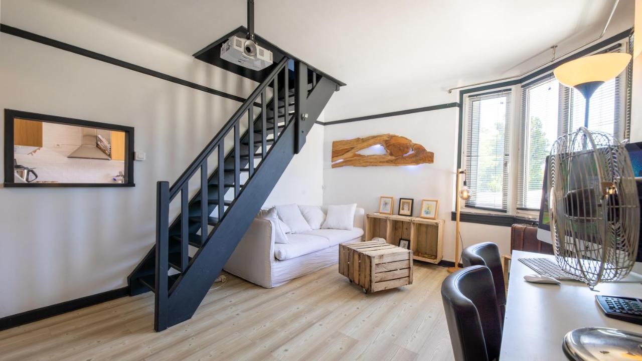 Mamie Jane Suite Deluxe Face Au Lac Tresserve Exteriör bild